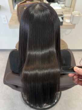 アイノアヌエール 代々木店(AInoa Nouer) 落ち着いた色合いと髪質改善でツヤ感アップ
