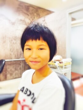 ビグディーサロン(BIGOUDI salon koshien) 【ISAACBLANCO】フェミニンショートボブ
