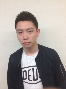 ヘア リーフ(Hair Leaf) フリップバングムービングショート