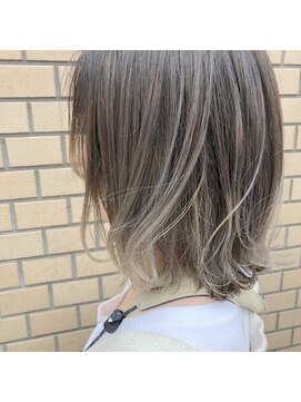 ピーディーヴィセオ 新さっぽろ店(PD VISEO) ホワイティグラデーション