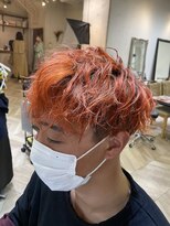 エル(EL by green)&nbsp;《tomi》刈り上げマッシュ×キャロットレッド