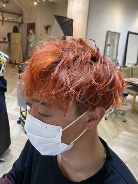 エル(EL by green) 《tomi》刈り上げマッシュ×キャロットレッド