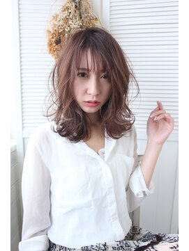 リルウ 阿倍野キューズモール(LILOU) 外はねゆらゆらべージュ