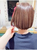 まとまり艶感ミニボブ