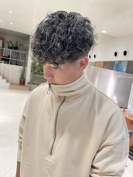 ラドンナアデッソ(LA.DONNA ADDESSO) スパイラル金メッシュ