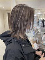 細めコントラストハイライト/ミディアムレイヤー