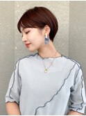 ショート×顔周り×前髪×シルキーベージュ×グレージュカラー