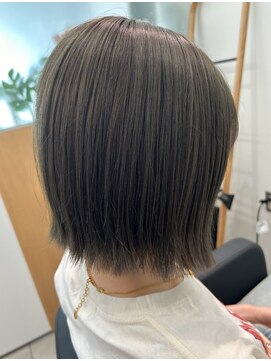 リム 南浦和(Lim) ハイライト/インナーカラー/白髪ぼかし/縮毛矯正/ショート