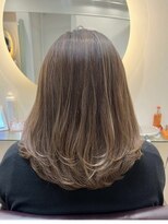 松本平太郎美容室 銀座パートフォー(PART4) 白髪ぼかしハイライト ミルクティーベージュ ◎30代 40代