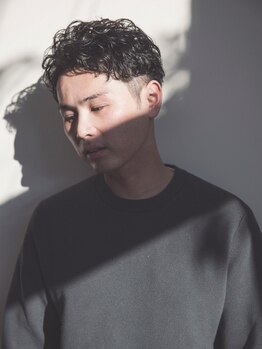 たさわ堂 モクプラス(moku+)の写真/忙しい朝でもワックスを付けるだけで決まるパーマスタイル。ウェットな質感や無造作×カジュアルもお任せ