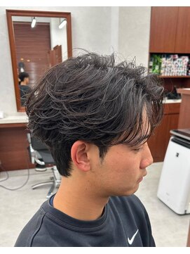 ザ ワンアンドオンリー シズオカ(The one and only. Shizuoka) フェザーパーマ