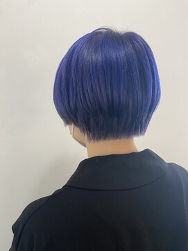 ヘアーアンドメイクアップモパ 寒色系カラー