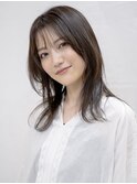 レイヤーミディアム/顔まわりレイヤー/くびれミディ/前髪あり