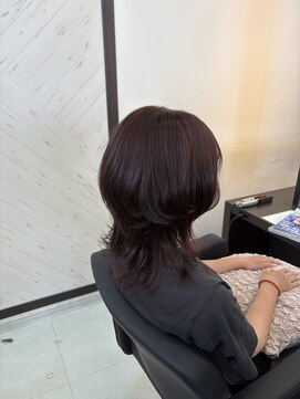 リアンデフロート(Lian de FLOAT) ブリーチなしピンクカラー&ウルフカット