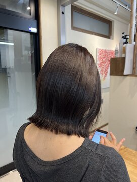 ナチュラルブラウン