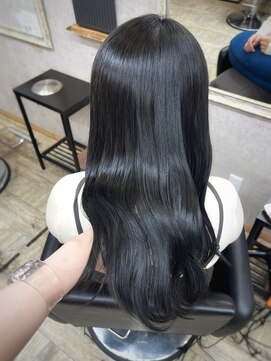 ノア ヘアデザイン 町田店(noa Hair Design) 透け感ブルーブラック