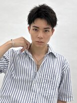 メイジー 梅田(Maisie) スパイキーショート