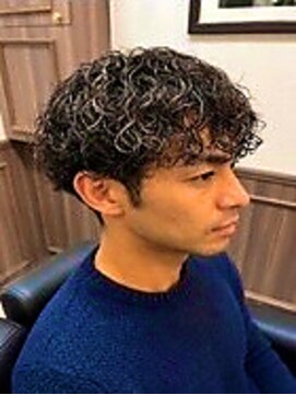 ミリオンバックス 上野(Million Bucks) MEN'S HAIR/リバースセンターパート/ニュアンスパーマ/ツイスパ