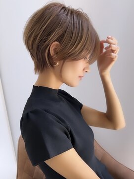 ネバーバイリンクス(NEVAR by LINKTH) 丸みショートボブ×耳かけベージュ