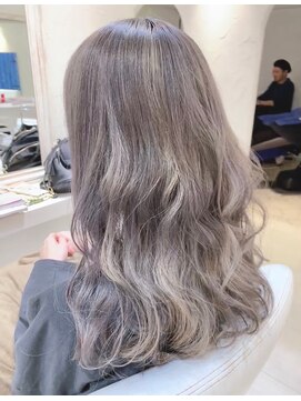 ウーロス(uros.) シルバーアッシュ