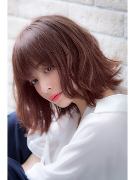 エルデ ナインズ ヘアー スタンド 川口店(elde 9's HAIR STAND) イメチェンフォギーベージュ耳かけ毛先パーマ厚めバング