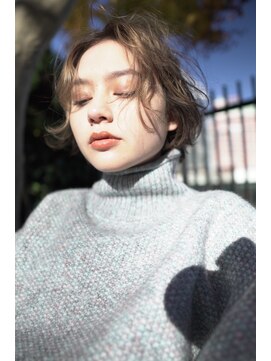 コンムオーベレ(COMMUOVERE) COMMUOVERE STYLE 桃谷