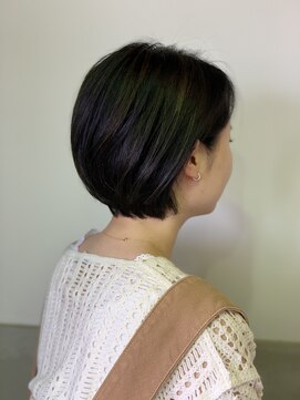 イイナヘアガレージ(117) 【117hair garage】大人シンプルボブ_ナチュラルハイライト