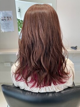 トラスト(TRUST) イヤリングレッド