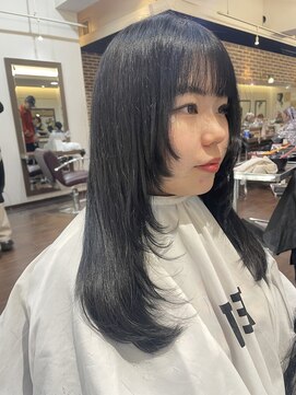 ヘアーアンドメイク ビス(HAIR&MAKE bis) 某韓国アイドル風！韓国レイヤー×ブラック【立川/沙久楽】