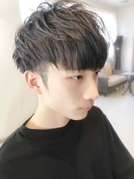 ナトゥーラ 八事店(Natura) ナチュラル束感ショートメンズカットサイド刈り上げ