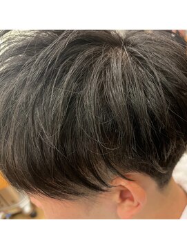 シープラス(C+) 刈り上げ質感カット