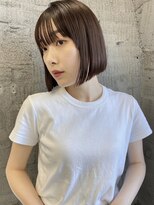 ホロ(hollo)&nbsp;切りっぱなしボブ_顎下ボブ_ミニボブ_タッセルボブ