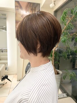ヘアーアンドメイク ブリリアント(hair&make BRILLIANT) ショートスタイル 30代ヘア 40代ヘア