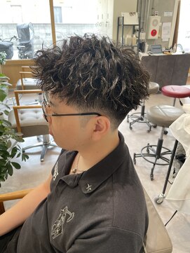 ブランシュ 南行徳店(BLANCHE) スパイキーショート/メンズパーマ/メンズカット/ピンパーマ