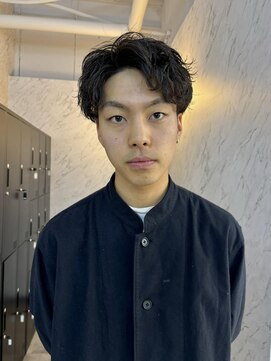 オム ブランシェ(HOMME BLANCHE’) 【Natsuki】アップバングシャドウパーマ