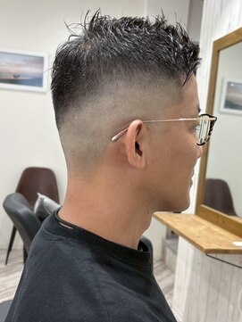 エミュー 大船店(emue) 大船メンズカットスキンフェードカット刈り上げツーブロック30代