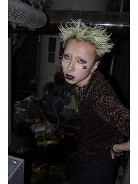 ロックス バイ マグ 松本(rocks BY MAG) 個性派ショート×緑カラー×束感デザイン◎