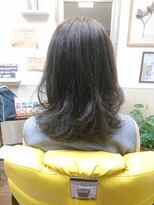 アミーバイオアシス(Amie by oasis)&nbsp;シルエット◎ふんわりパーマスタイル