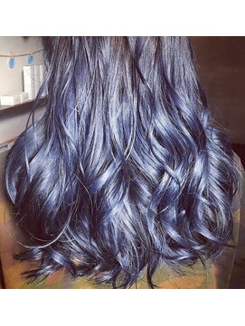 ブレイブ ヘアデザイン(BRaeVE hair design) グラデーションブルー