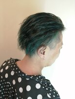 ヘアークリエイト ポライト(hair create Polite) グリーンのポイントカラー☆ブリティッシュトラッドスタイル