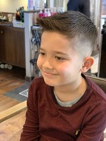 リバレッジ 広尾(Leverage)&nbsp;外国人メンズアップバングバーバースキンフェード