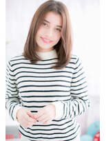 ミック ヘアアンドメイク アップ 駒込店(miq Hair&Make up)&nbsp;センターパートが大人かわいい☆ラベージュ艶カラーb1