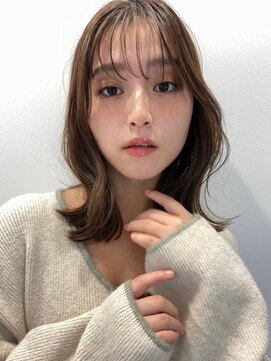 オーバーレイ(Overlay) クビレヘア×シースルーバング 20代30代40代