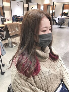 ティー リュクスボーテ(T LUXE BEAUTE) シアーミルクティーベージュ/インナーピンク