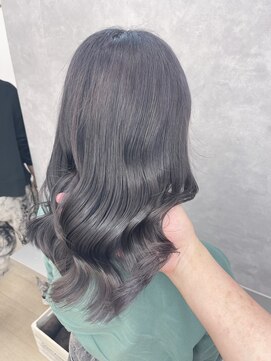 ジェミニ 大津 瀬田店(Gemini) 黒髪カタロググレーベージュレイヤーロングアッシュカラー