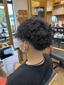 ルッカヘアガーデン バイ ラッシュゴールド(RUCCA HAIR GARDEN by LUSH GOLD) ツイストスパイラルパーマ