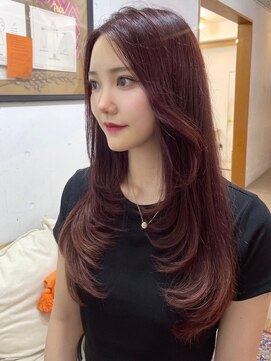 ハニー 町田(HONEY) ピンクブラウン　ベリーピンク　レイヤーカット　センターパート