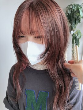 シー(The She's) フェイスレイヤーカット ピンクベージュ×ベビーピンク