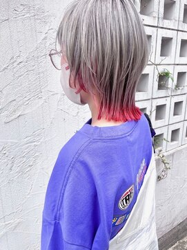 ベロニカ ヘアー(Beronica HAIR) 裾カラー☆マッシュウルフ☆シルバー☆   10代20代30代人気◎