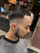 フォーコーナーズカットショップスリーセント 栄(FourCornersCutShop 3/cent)&nbsp;クロップスタイル